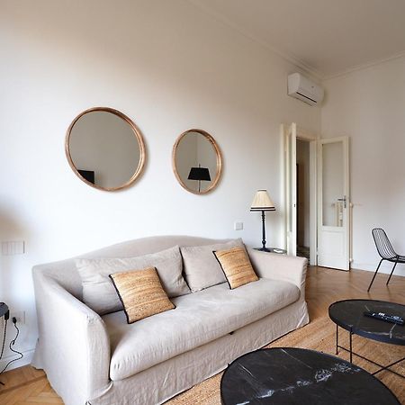 Adelaide Elegant Apartments Милан Экстерьер фото