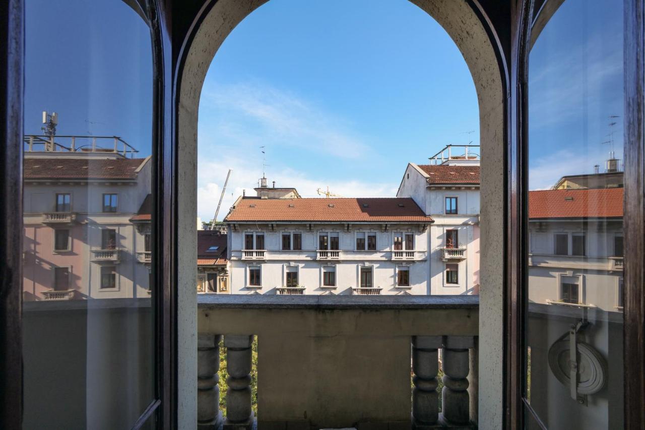 Adelaide Elegant Apartments Милан Экстерьер фото