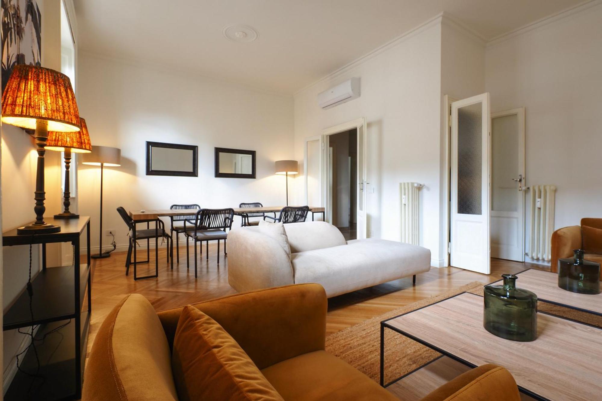 Adelaide Elegant Apartments Милан Экстерьер фото