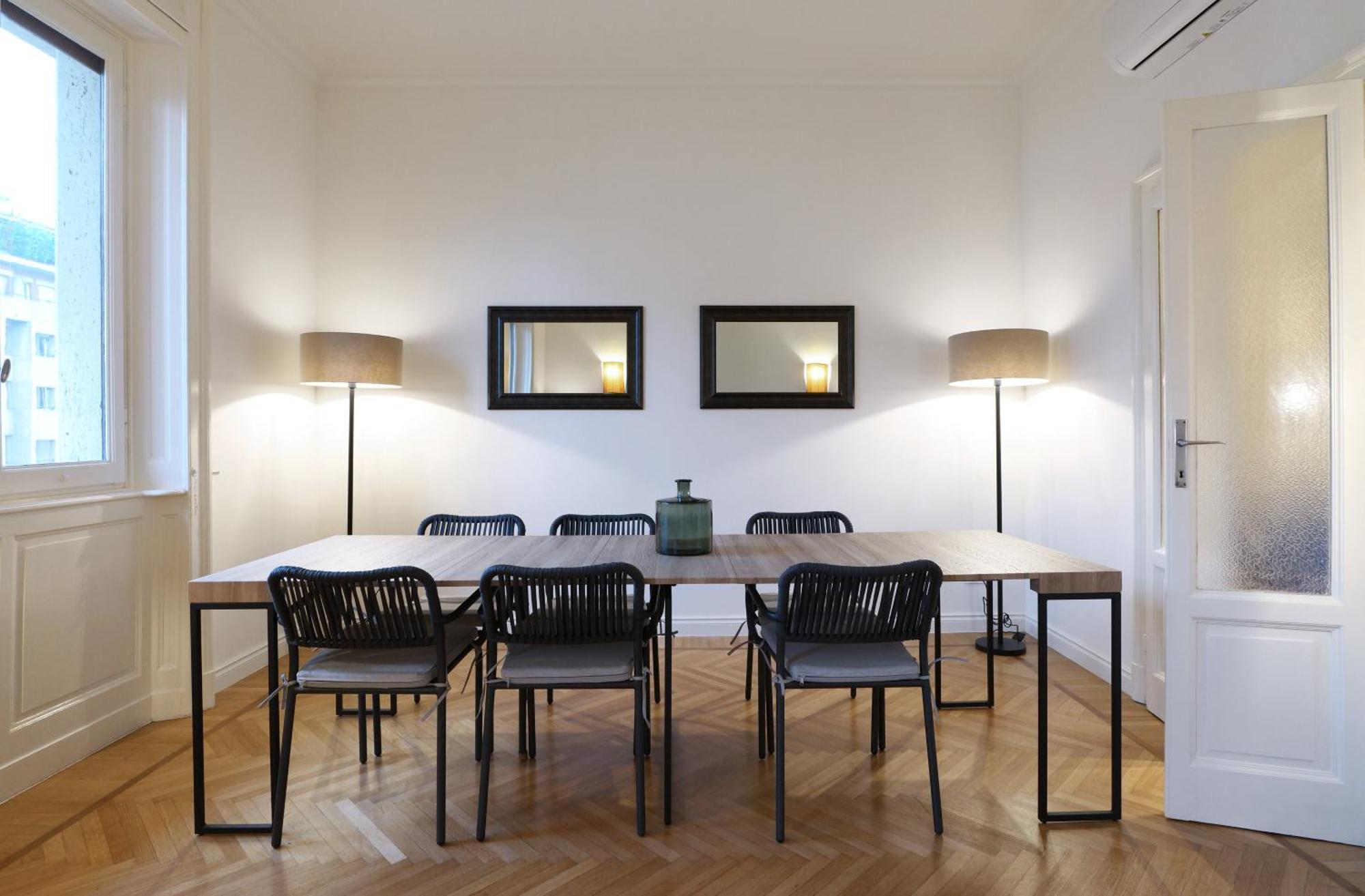 Adelaide Elegant Apartments Милан Экстерьер фото